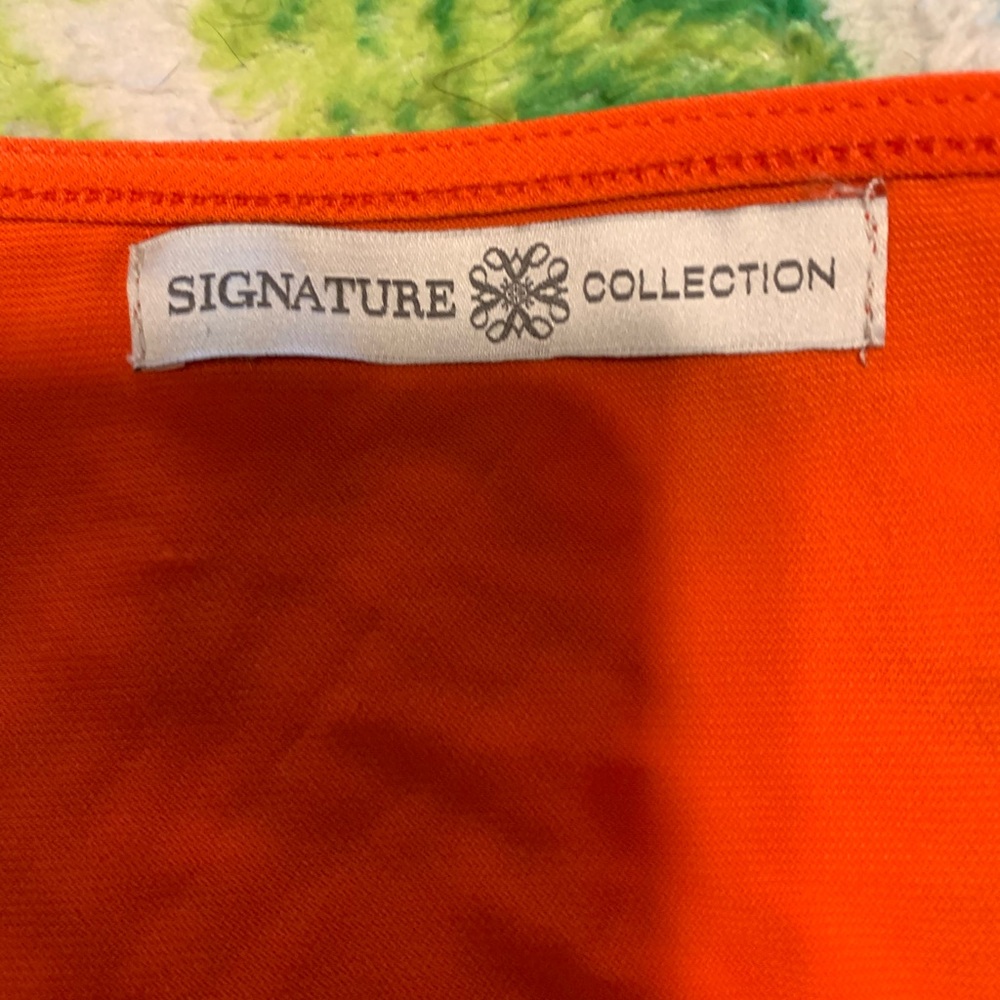 Avon Signature Collection Top - Picture 3 of 4